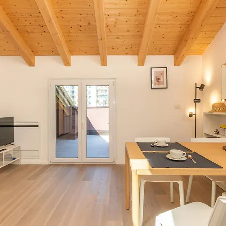 Apartmanhotel Hotiday Frattini Milánó